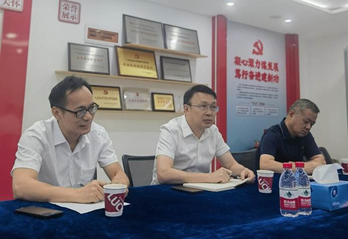 a06f1092f0aa137011baeb8fef8b351